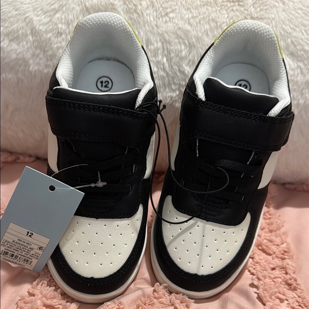 Cat & Jack Black and White Sneakers Classic Design